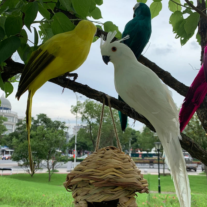 Papagaio Decorativo Realista em Pena – Enfeite Artesanal para Jardim, Mesa ou Vitrine | Verde Jardim