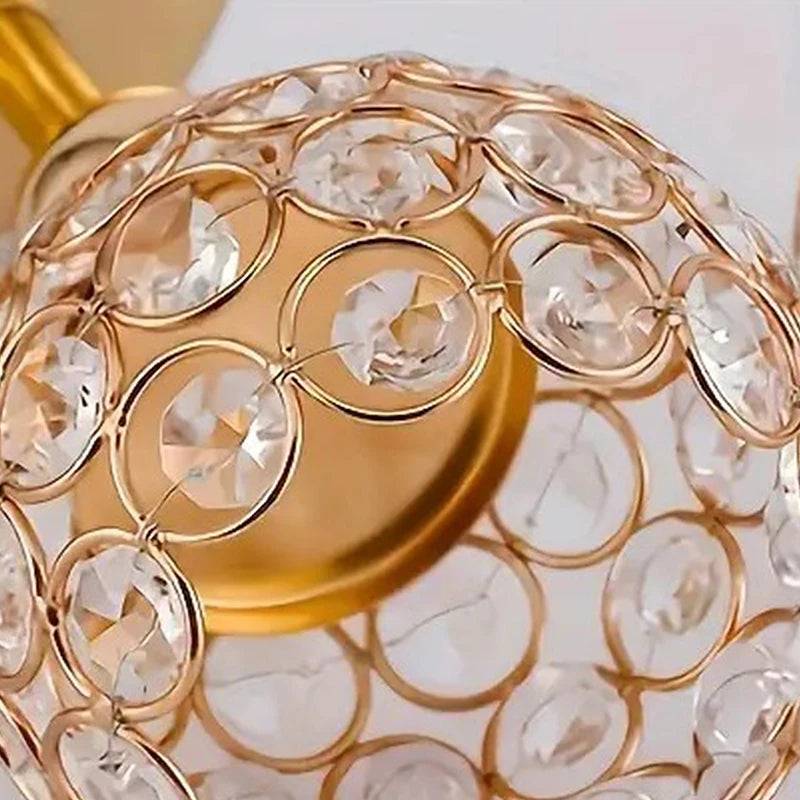 Castiçal de Cristal Vintage Dourado - Decoração Elegante Verde Jardim