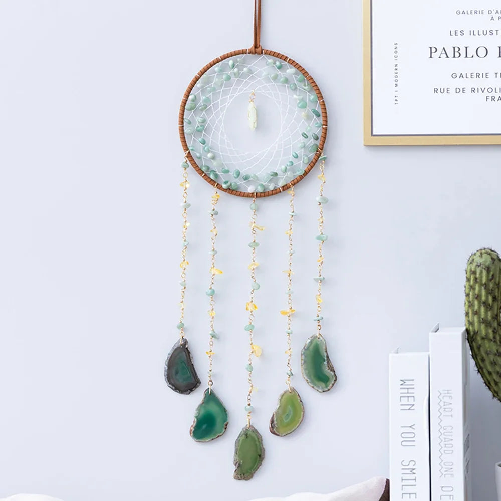 Apanhador de Sonhos com Pedra de Ágata Natural – Decoração Artesanal e Boho com Tema LOVE | Verde Jardim
