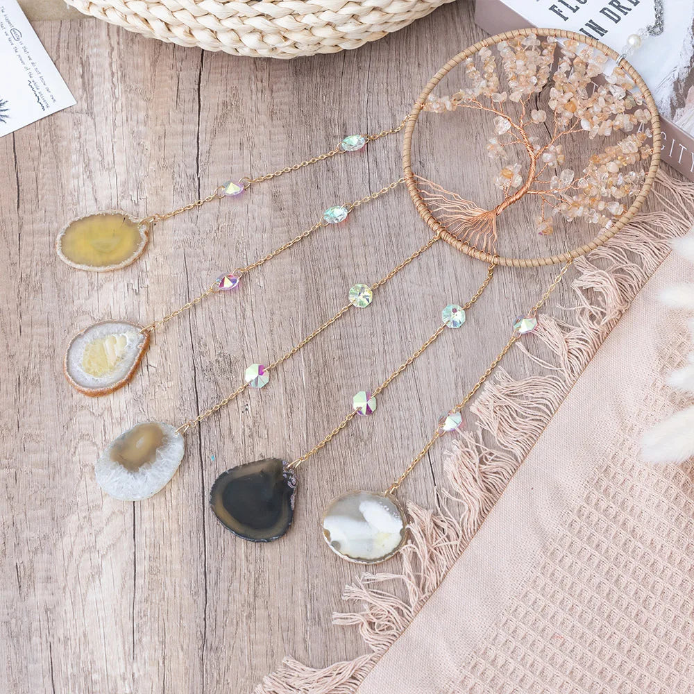 Apanhador de Sonhos com Pedra de Ágata Natural – Decoração Artesanal e Boho com Tema LOVE | Verde Jardim