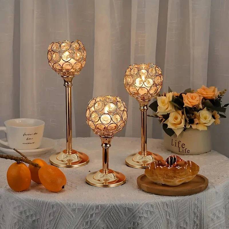Castiçal de Cristal Vintage Dourado - Decoração Elegante Verde Jardim