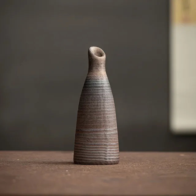 Vaso de Cerâmica Feito à Mão - Artesanal e Sofisticado | Jardim Verde