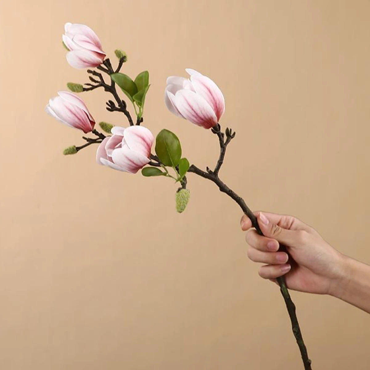 Buquê de Magnólia Artificial em Seda 45cm – Verde Jardim | Decoração para Casamento, Aniversário e Home Decor