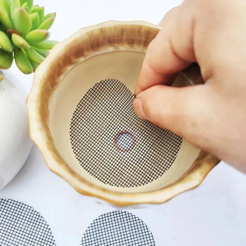 Tapete de Malha Verde Jardim – Proteção para Vasos com Drenagem Eficiente 